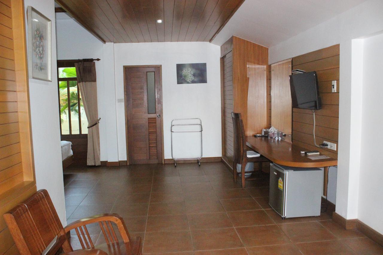 Tree Home Plus Nakhon Si Thammarat Buitenkant foto