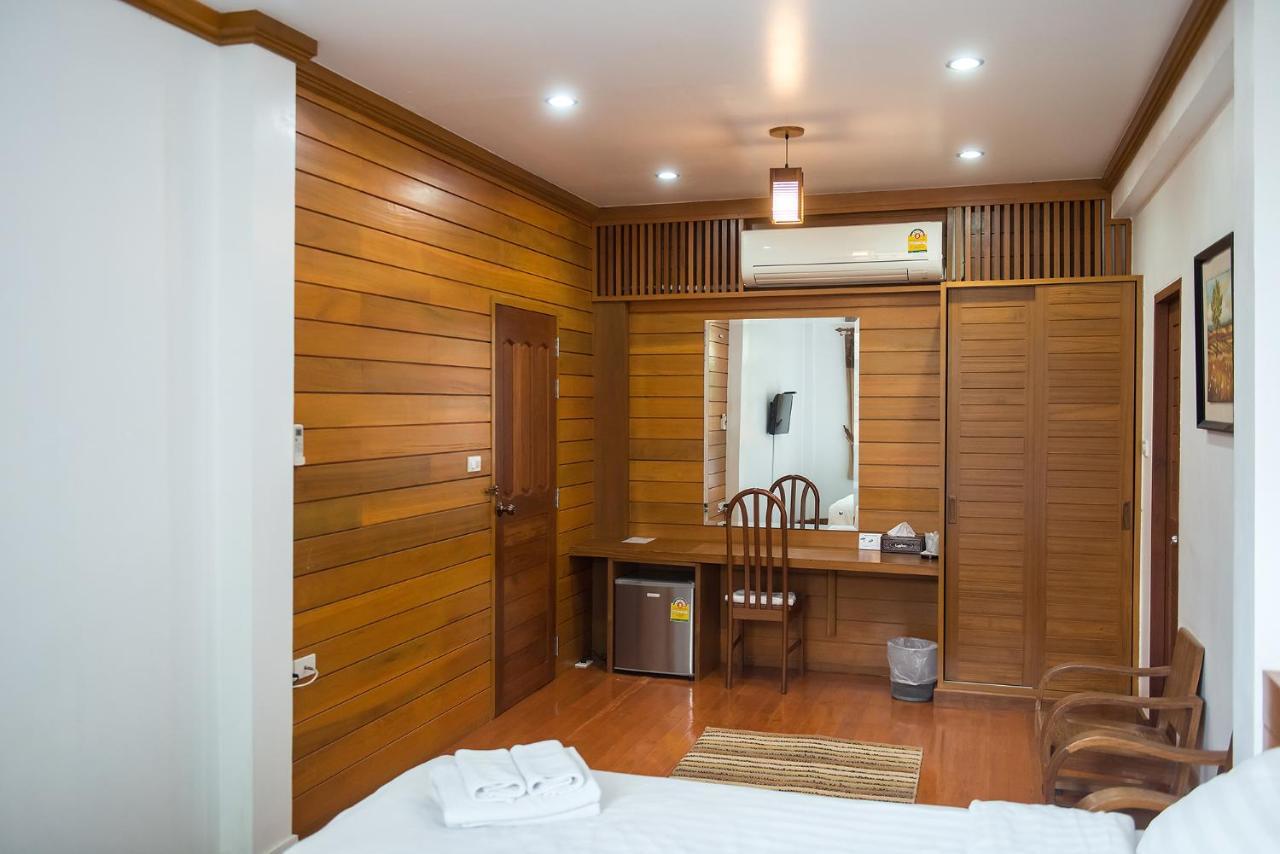 Tree Home Plus Nakhon Si Thammarat Buitenkant foto